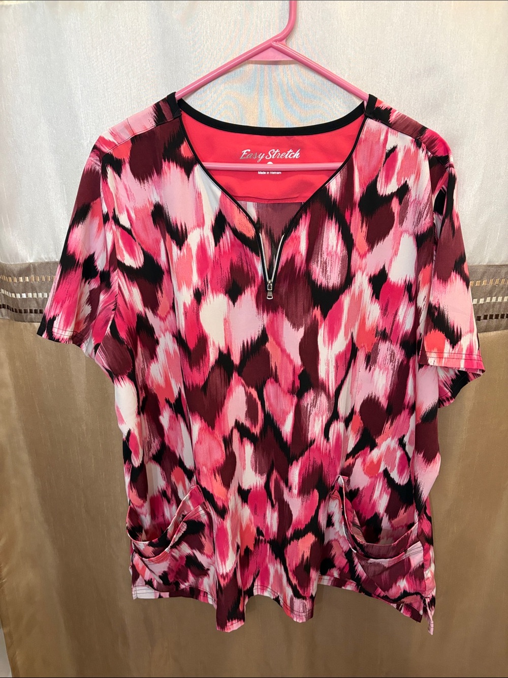 Pink Multi-Color V-Neck Zip Women's Scrub Top 2x